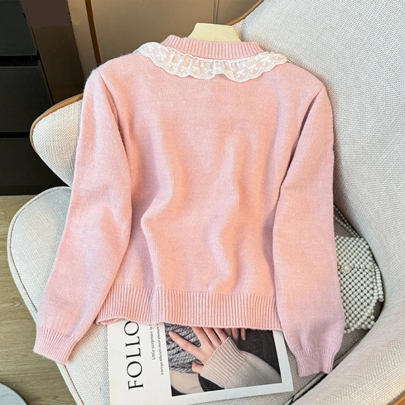 Cárdigans pastel de encaje con cuello dulce