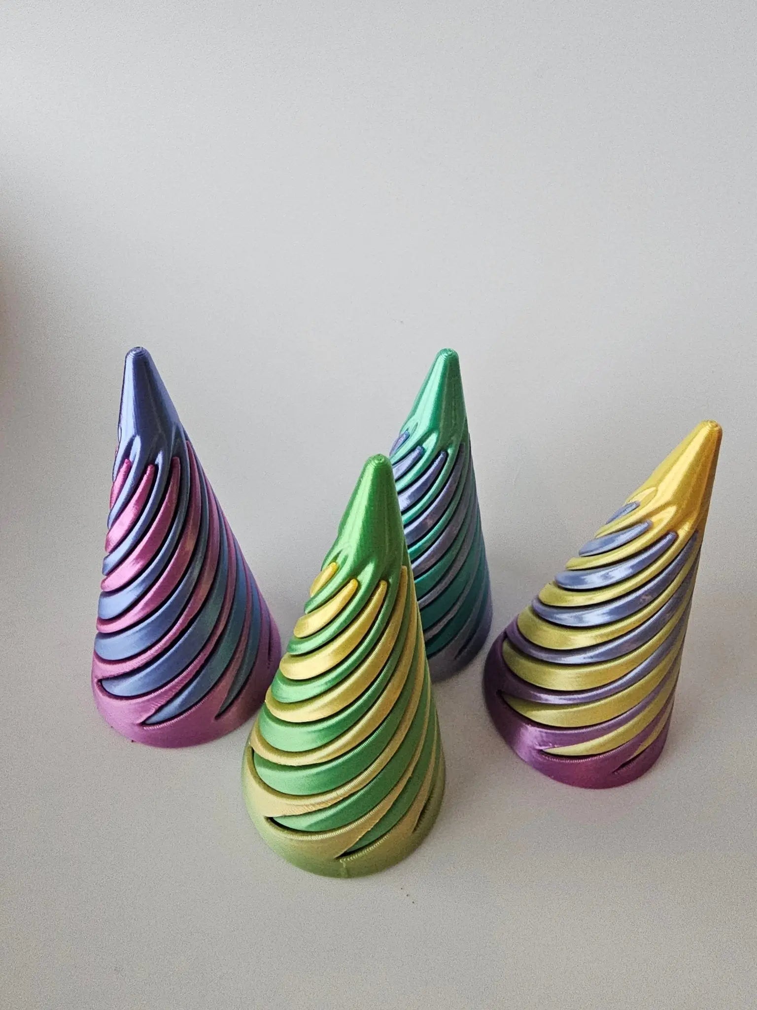 Juguete antiestrés Swirl Cone – Fidget de escritorio en espiral giratorio | Herramienta sensorial para el enfoque para TDAH