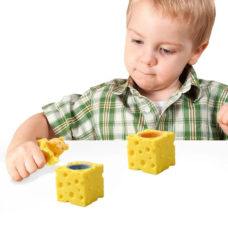 Pelota Antiestrés de Ratón de Queso | Divertido Juguete Blando para Aliviar la Ansiedad